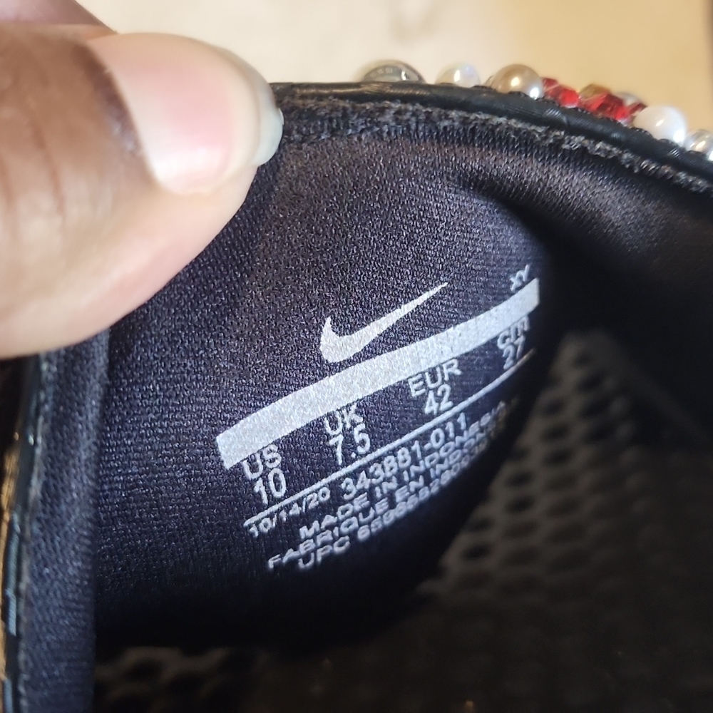 bedazzled nike sandals